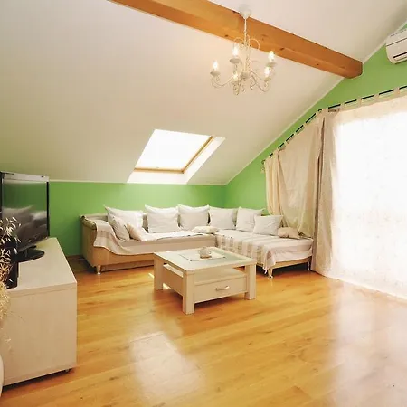 Appartement Apartment Katica-1 *