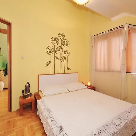 Apartment Katica-1 * Vodice